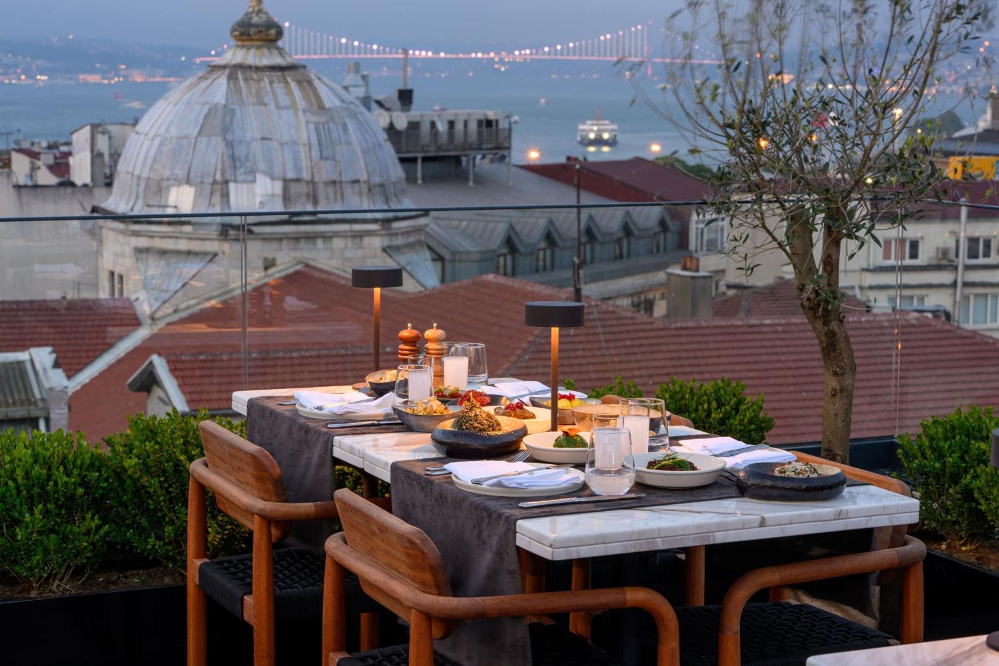 Orient Occident Hotel Istanbul, Autograph Collection — Photos 3